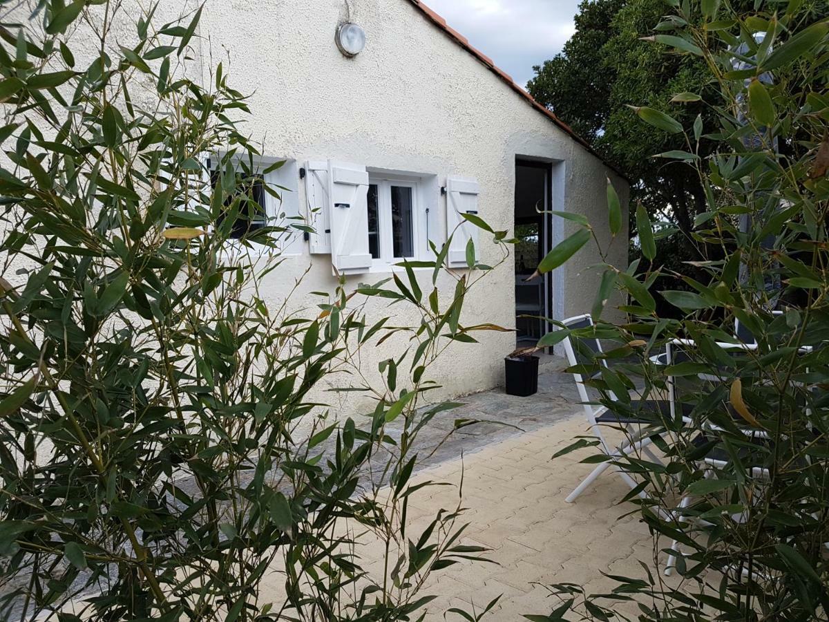Holiday home Un Charme Absolu